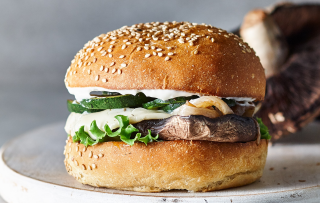 Bizz & Dis | Een nieuwe vegan fastfoodketen in Nederland en meer kort zakennieuws