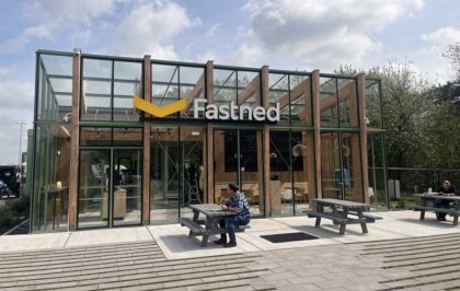 Europa's eerste Fastned restaurant en REWE opent 100% plantaardige supermarkt in Berlijn