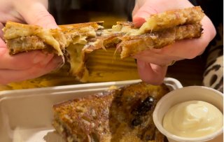 Monty's Toasties Amsterdam: luxe tosti's met vers brood en culi kaasmix