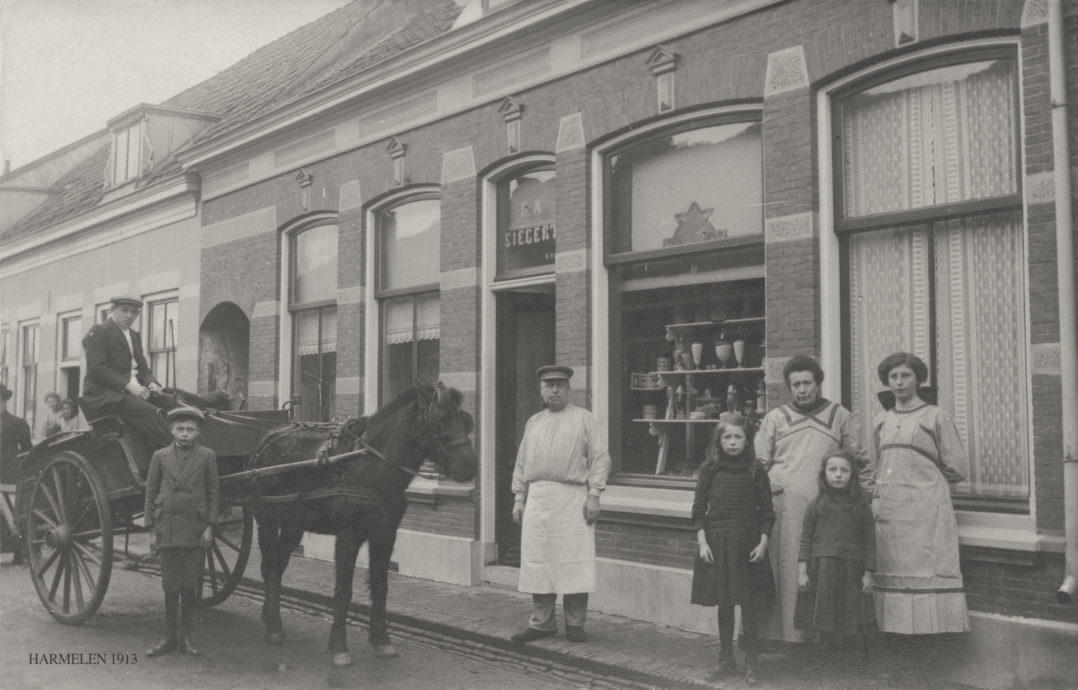 De voormalige bakkerswinkel van Carl Siegert in Harmelen